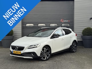 Volvo V40 1.5 T3 Polar+ Luxury | Camera | DAB | Navigatie | Stoelverwarming | Lichtmetalen Velgen |