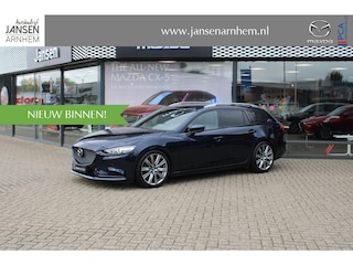 Mazda 6 Sportbreak 2.5 SkyActiv-G 194 Signature , Automaat, Trekhaak, Bruin Leder, LMV 19 Inch, 360 Camera, HUD, Adap. Cruise, LKA, Stoel/Stuurverwarming, Stuurverwarming, Bose, Clima, PDC