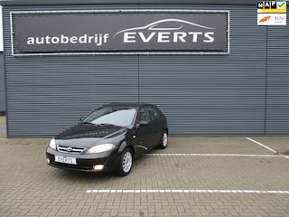 Chevrolet Lacetti 1.8-16V Class 98335 Km NAP zeer mooie goed onderhouden auto werkende airco sportvelgen elektrisch pakket