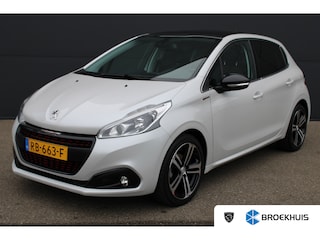 Peugeot 208 1.2 PureTech GT-line | Navigatie | Camera | Panoramadak | Apple carplay | 17 Inch lichtmetaal |
