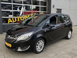 Opel Meriva 1.4 Turbo Cosmo - Navigatie I Airco I PDC I Sport velgen I Trekhaak I Nwe APK 02-2026 - Dealer onderhouden