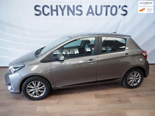 Toyota Yaris 1.5 VVT-i Exec. Automaat/Road sign assist/Lane Drive assist/Collision warning system/Achteruitrij camera/Park sensor