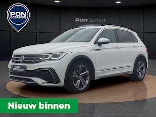 Volkswagen Tiguan 1.5 TSI R-Line Business+ | NIEUW BINNEN | Pano dak | Trekhaak | Navigatie | IQ-Light | Elek. Achterklep |