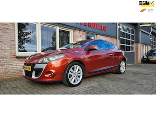 Renault Mégane Coupé 2.0 TCe Privilège 180PK! Panoramadak! Xenon! Leer! Leuke Auto! NAP!