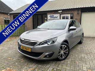 Peugeot 308 1.2 PureTech Allure Xenon LED