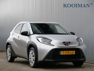 Toyota Aygo 1.0 73pk VVT-i MT Play Apple Carplay / Camera / Adaptive cruise / Airco