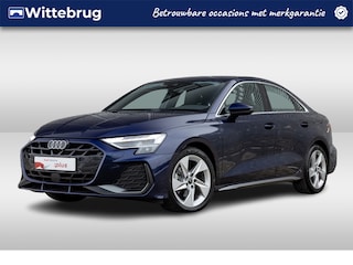 Audi A3 Limousine 30 TFSI S edition | AppleCarplay | Cruisecontrol | Optiek Zwart | Climate Control |