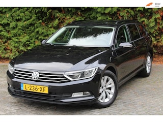 Volkswagen Passat Variant 1.4 TSI Comfortline 125PK | Parkeersensoren | Navigatie | Adaptive Cruise Control | Stoelverwarming
