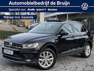 Volkswagen Tiguan 1.4 TSI 150pk DSG 4M Highline (Pano,Trekhaak,Virtual,Led)