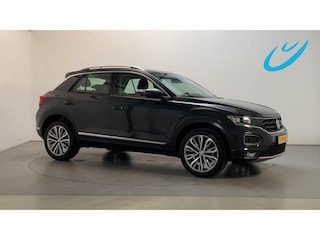 Volkswagen T-Roc 1.5 TSI 150pk DSG Sport Virtual Cockpit Navigatie Parkeersensoren DAB+