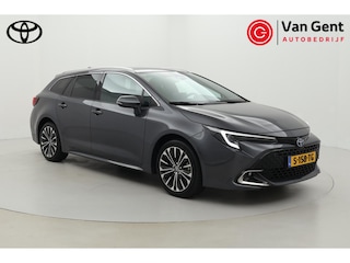 Toyota Corolla Touring Sports 1.8 Hybrid First Edition | Navigatie | Stoelverwarming | Parkeersensoren voor/achter | Apple Carplay / Android Auto | Full LED | Keyless | Adaptive Cruise | Clima | Elektrische achterklep | Camera | 17 inch