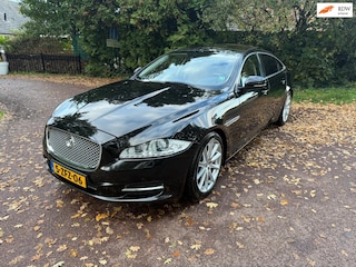 Jaguar XJ 3.0 V6 SC AWD Portfolio LWB / Navi / Pano / Leder / Xenon / pdc /
