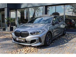 BMW M135i xDrive High Executive PANO HUD H&K CAMERA LED