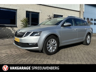 Skoda Octavia Combi 1.6 TDI Clever Ed.