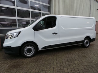 Renault Trafic 2.0 dCi 130 T30 L2H1 Airco,Cruise,Pdc,Trekhaak 3 persoons