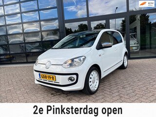 Volkswagen Up 1.0 high up! White, Panodak, Navi, Pdc