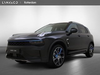 Lynk & Co 01 | Rijklaar | 360° Camera | Panoramadak |
