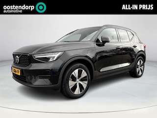 Volvo XC40 1.5 T5 Plug-in hybrid Plus Dark Elektronisch inklapbare trekhaak | Climate Control | Lederen bekleding | Stoel- en stuurverwarming | Navigatiesysteem | Harman Kardon geluidsinstallatie | Full options | 12 maanden BOVAG garantie