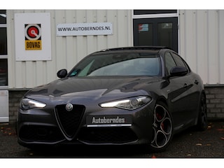 Alfa Romeo Giulia 2.0 T 280PK Veloce AWD Aut.*Perfect Alfa Onderh.*1ste Eig.*BTW*Pano/ACC/Stoelverw./Stuurverw./Memorie/Dodehoek/Rijstrook/Camera/LED/Parkeersens.V+A/20 inch LM*