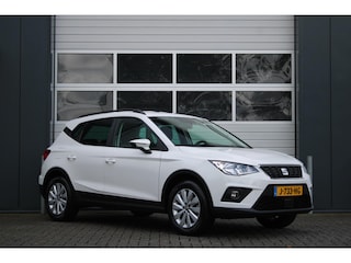 Seat Arona 1.0 TSI Style Business Intense 116pk ACC/Keyless/Stoelverwarming/Camera/PDC/Carplay/Navi/Bluetooth/LED/16"LM/Trekhaak