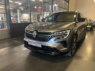 Renault Austral 1.3 160 X. TECHNO Automaat