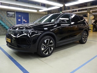Opel Grandland 1.2 Turbo Hybrid GS 145pk | AGR-Comfortstoelen | LED-Matrix | Adaptive Cruise | Keyless-Entry | 19"LMV | Stuur/Stoelverwarming | !!