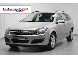 Opel Astra Wagon 1.6 Edition airco trekhaak stereo koplampsproeiers all-season banden cruise-controle