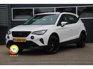 Seat Arona 1.0 TSI | NL auto | CarPlay | Camera | Navi | Airco | Cruise | Lane assist | Front assist | Seat connect | LMV18'' Goede banden | Rijdt erg zuinig | Hoge instap | Zeer nette auto