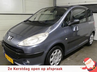 Peugeot 1007 1.4 Gentry - Airco - Mooie auto!