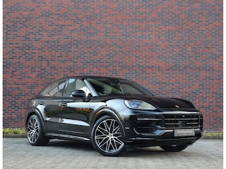 Porsche Cayenne 3.0 E-Hybrid | Pano - HUD - Sport Chrono