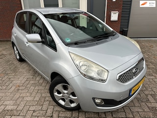 Kia Venga 1.6 CVVT X-ecutive / Airco / PDC / Stoelverwarming