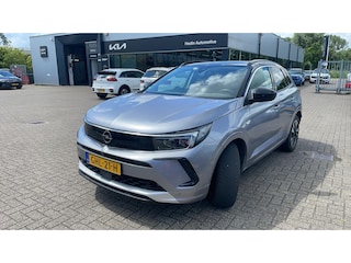 Opel Grandland 1.6 Turbo Plug-In Hybrid Level 3 | 225pk | AGR-stoelen | Allseason | Trekhaak |