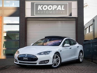 Tesla Model S 70D Base | Pano | Autopilot | Alcantara |