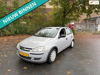 Opel Corsa 1.2-16V Essentia LEUKE AUTO ZO WEG PRIJSJE
