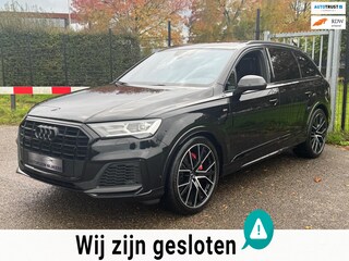 Audi Q7 55 TFSI quattro RS zetels Black Optic Pano Ambient 22inch