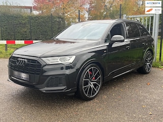 Audi Q7 55 TFSI quattro RS zetels Black Optic Pano Ambient 22inch