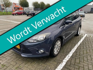Ford Focus Wagon 1.6 EcoBoost 150pk Titanium Clima Navi Trekhaak 1500kg.