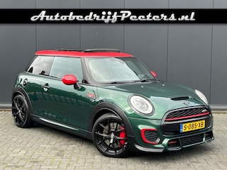 Mini John Cooper Works 2.0 231pk JCW-stoelen JCW PRO-uitlaat Pano H/K HUD Camera