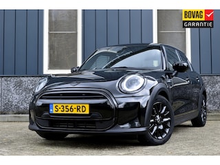Mini Cooper 1.5 Camden Go Edition Rijklaarprijs-Garantie Sport Interieur Led Camera Navigatie Apple-carplay