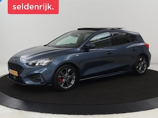 Ford Focus 1.5 EcoBoost ST Line X | Panoramadak | Trekhaak | Camera | Digital Cockpit | Climate control | Keyless | Full LED | Navigatie