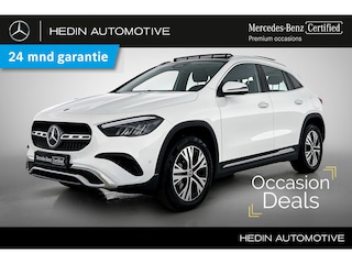 Mercedes-Benz GLA 250e Automaat Luxury Line | Winterpakket | Panoramadak | LED | Keyless-Go | Sfeerverlichting | Stoelverwarming | Parktronic met camera | Spiegelpakket