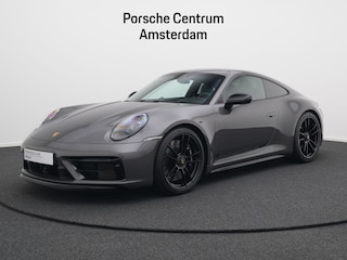 Porsche 911 Carrera GTS
