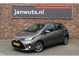Toyota Yaris 1.3 VVT-i Dynamic