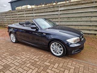 BMW 1-serie Cabrio 118i High Executive Automaat