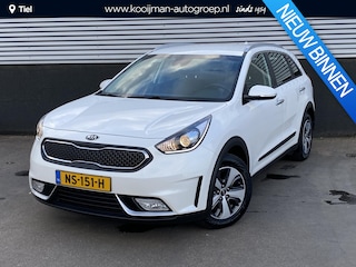 Kia Niro 1.6 GDi Hybrid First Edition Trekhaak, Navigatie, Dealeronderhouden, Apple CarPlay/Android Auto, parkeersensoren, achteruitrij camera, cruise control