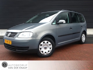 Volkswagen Touran 1.6-16V FSI Turijn | Airco | Cruise | Nieuwe koppeling |