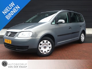 Volkswagen Touran 1.6-16V FSI Turijn | Airco | Cruise | Nieuwe koppeling |