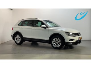 Volkswagen Tiguan 1.5 TSI 150pk DSG ACT Comfortline Business Panoramadak Navigatie Stoelverwarming DAB+