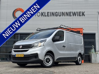 Fiat Talento 1.6 MJ EcoJet L1H1 / Navi / Airco / Trekhaak / Imperiaal / 3 Zitplaatsen Voor / Nette Bus /