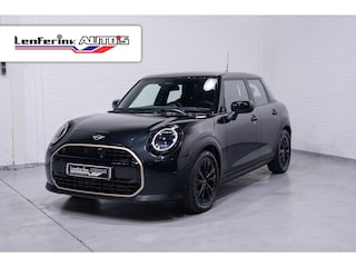 Mini Cooper 1.5 C Classic XS navi DAB PDC v+a cruise-controle 360-camera led verlichting v+a lederen bekleding stoel/stuurverw. climate controle grootlicht assist draadloos telefoon opladen